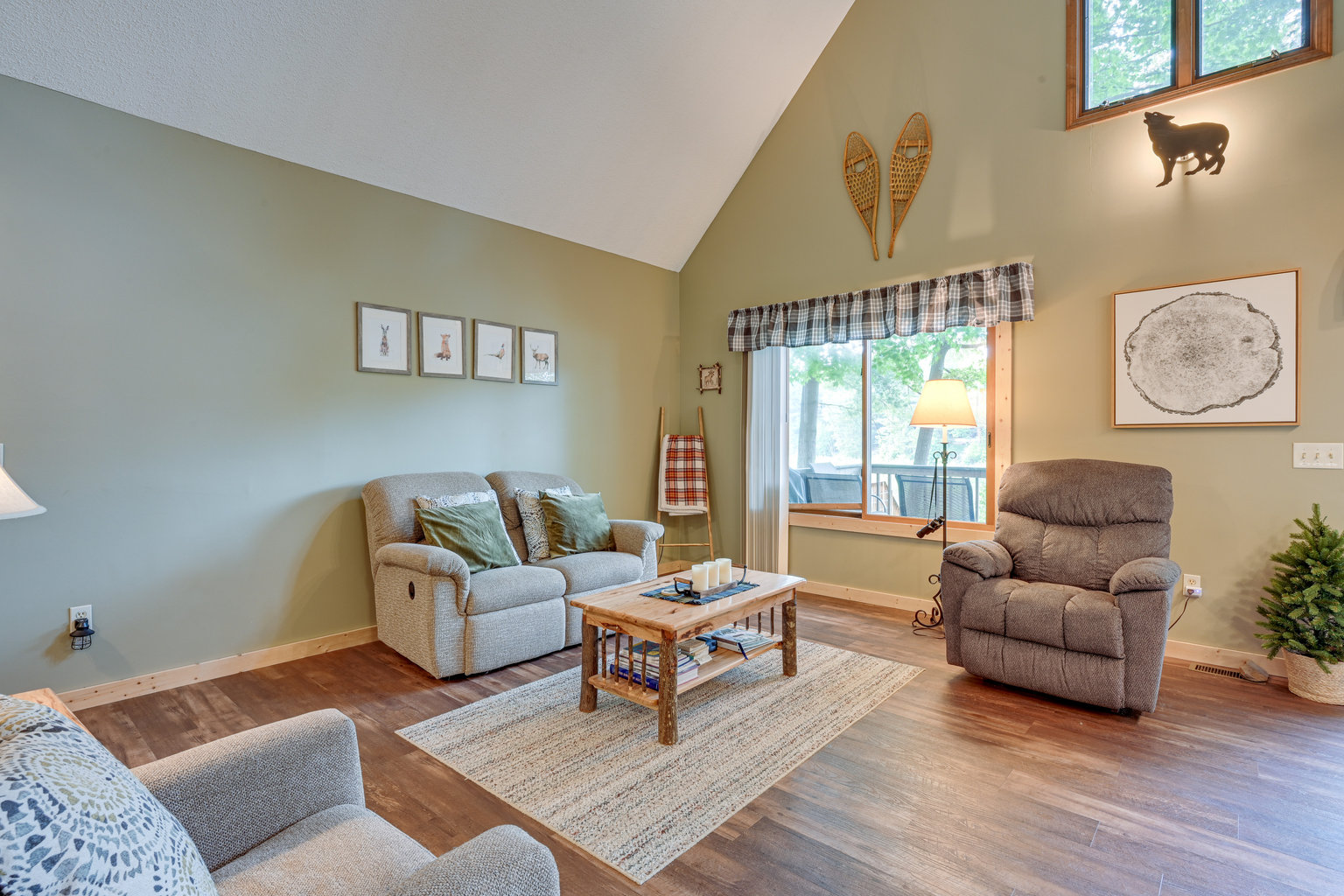 Alger Vacation Rental