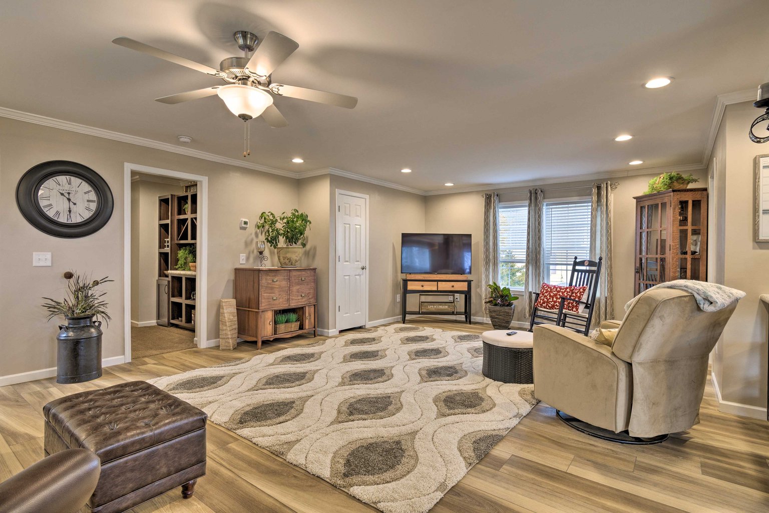 Bridgeport Vacation Rental