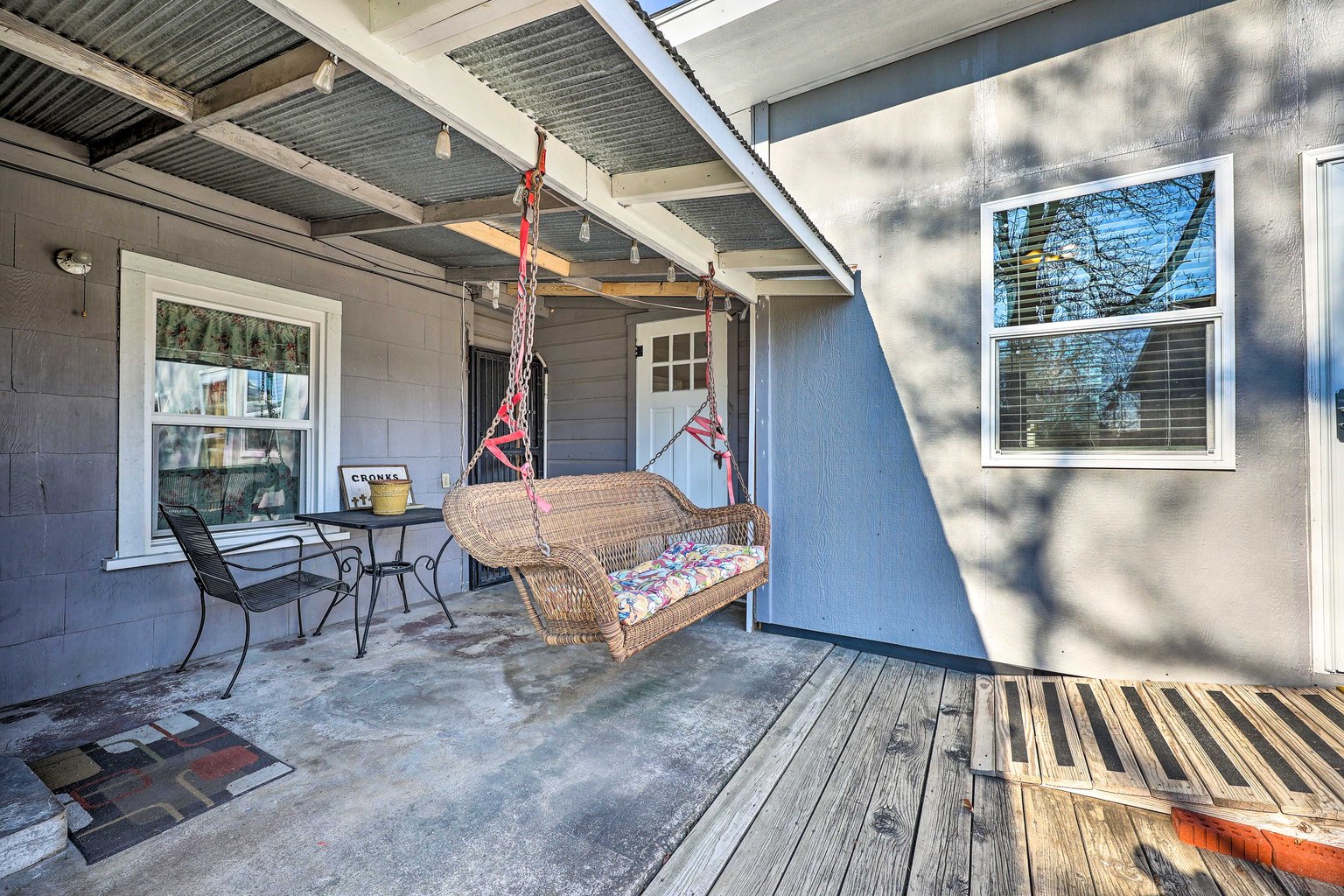 Rogers Vacation Rental