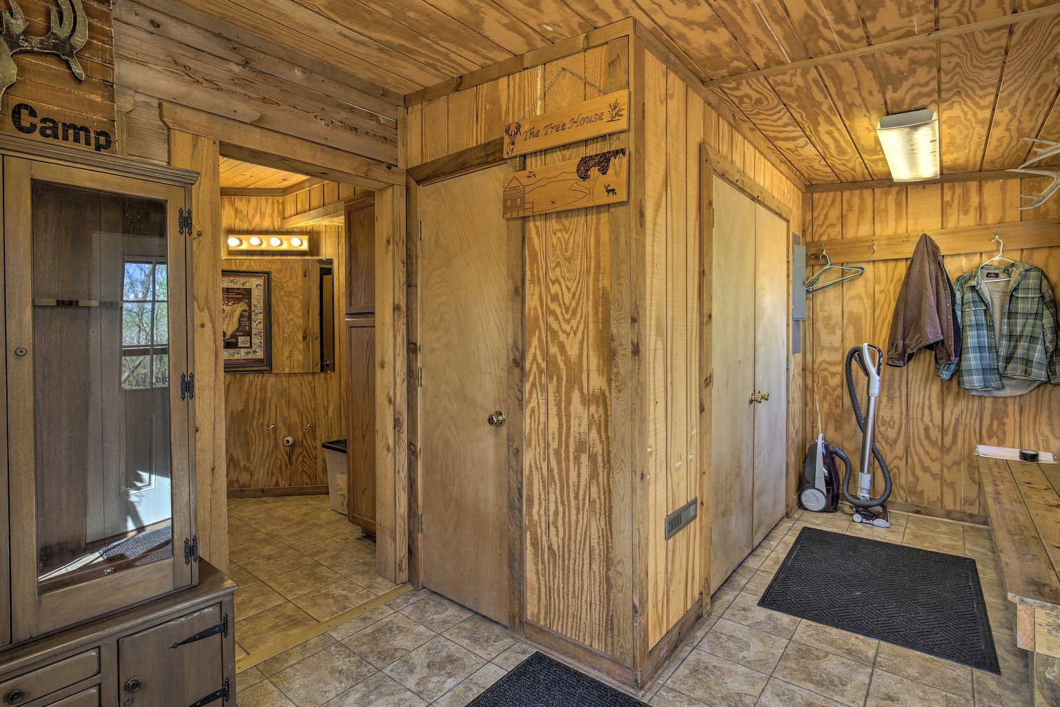 Triplett Vacation Rental