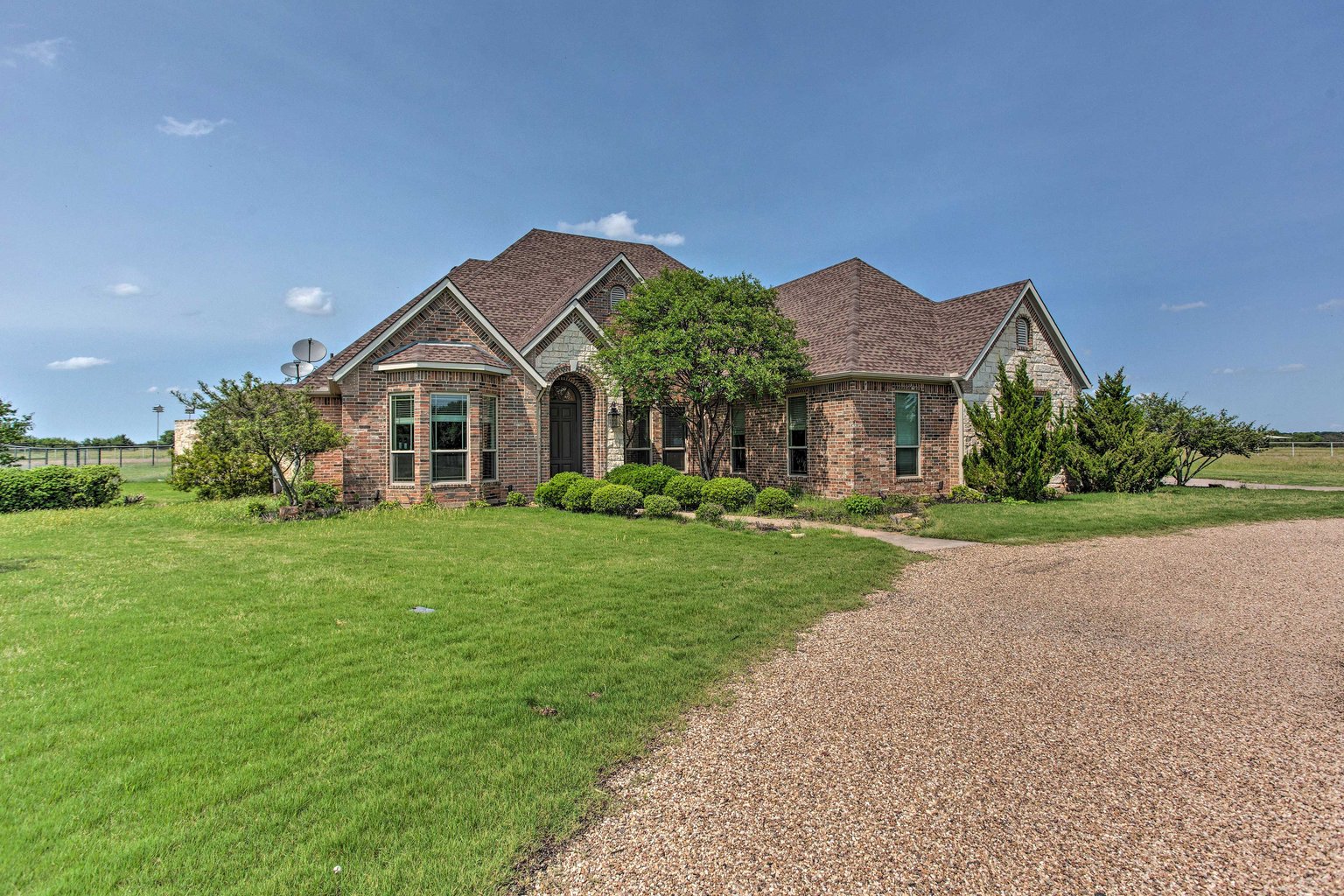 Pilot Point Vacation Rental