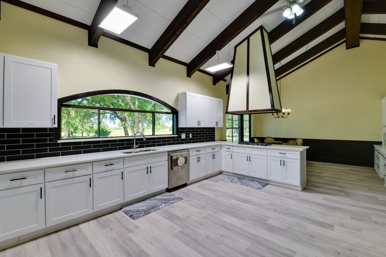 Pilot Point Vacation Rental