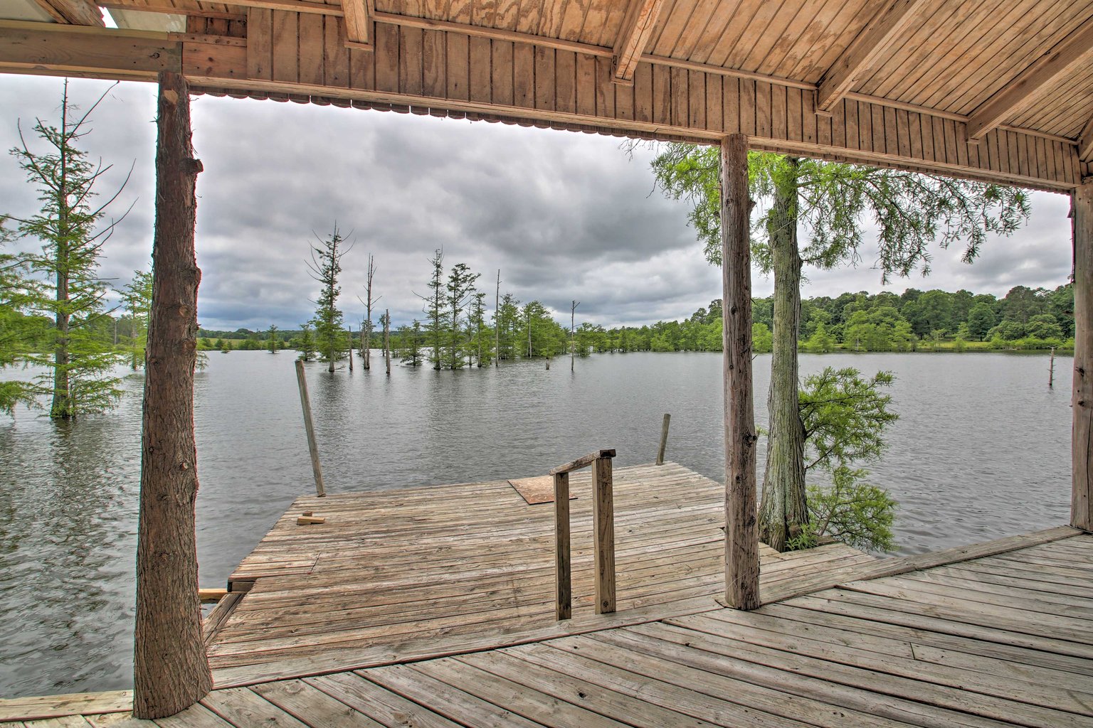 Rosston Vacation Rental