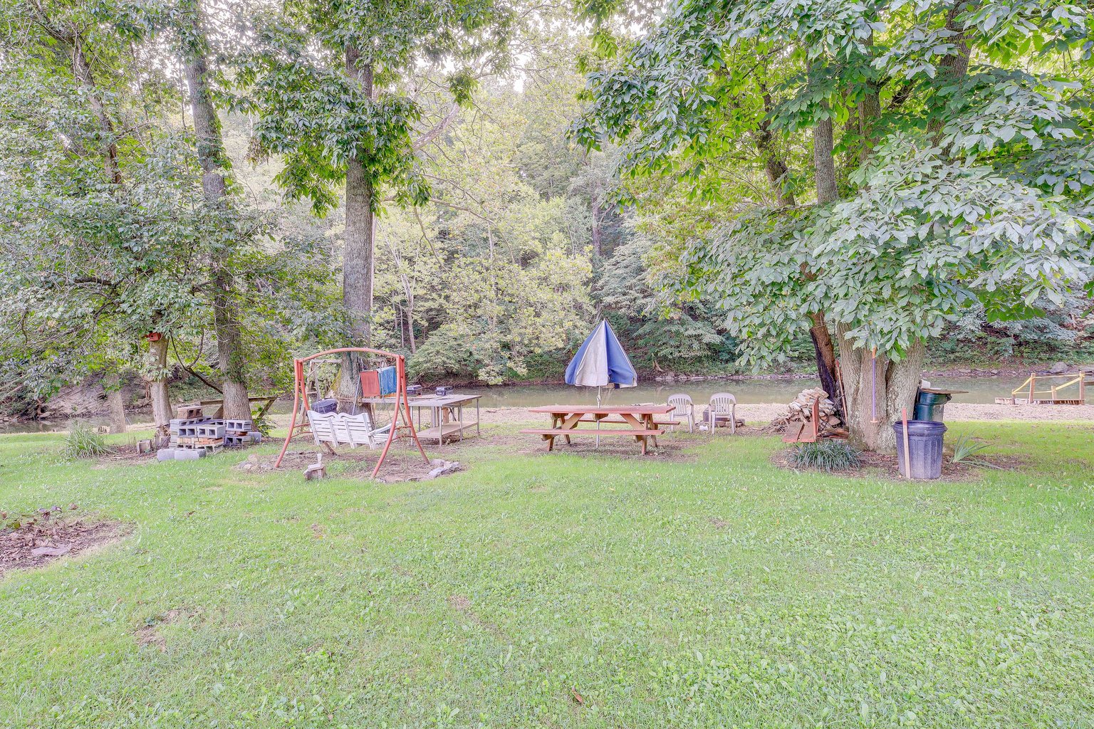 Max Meadows Vacation Rental