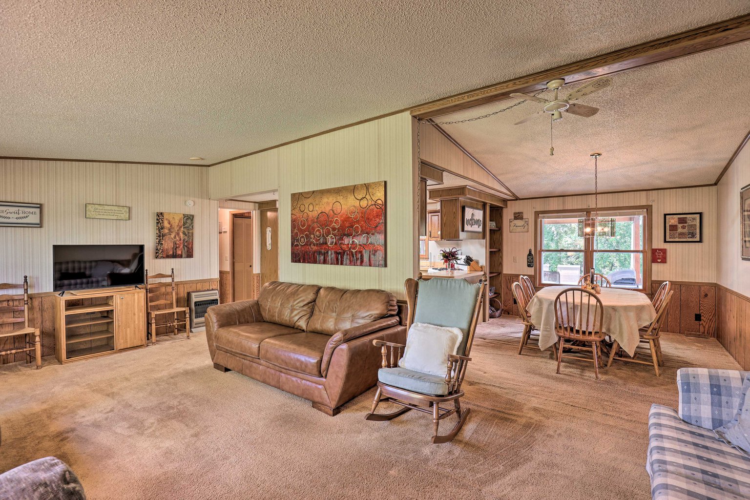 Burdett Vacation Rental