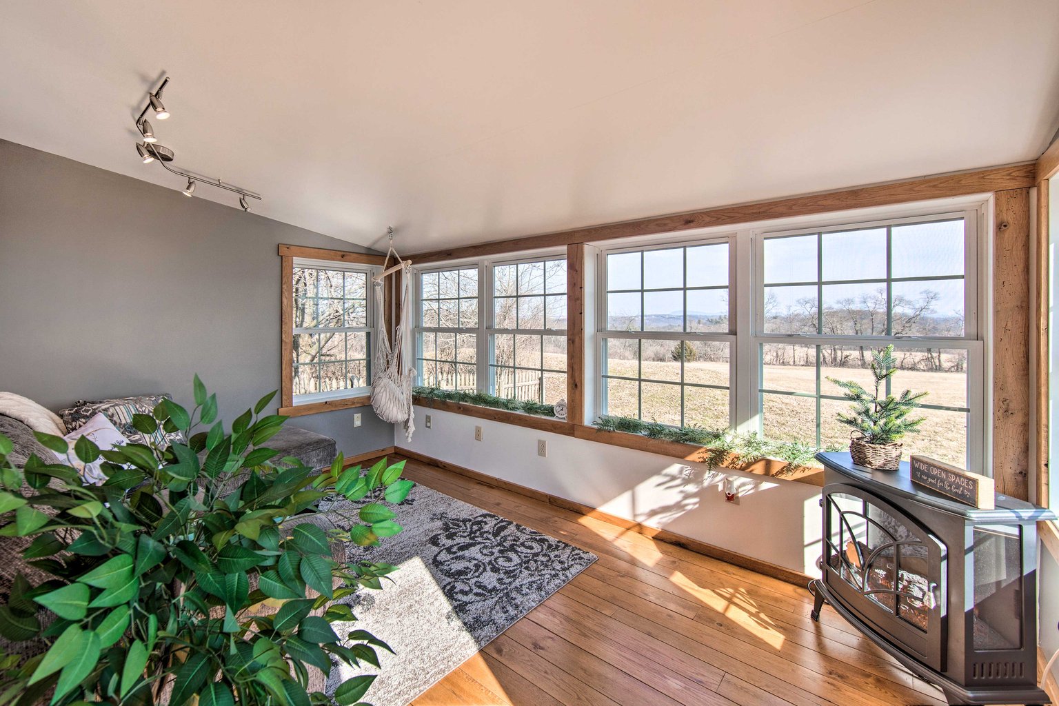 Mount Pleasant Mills Vacation Rental