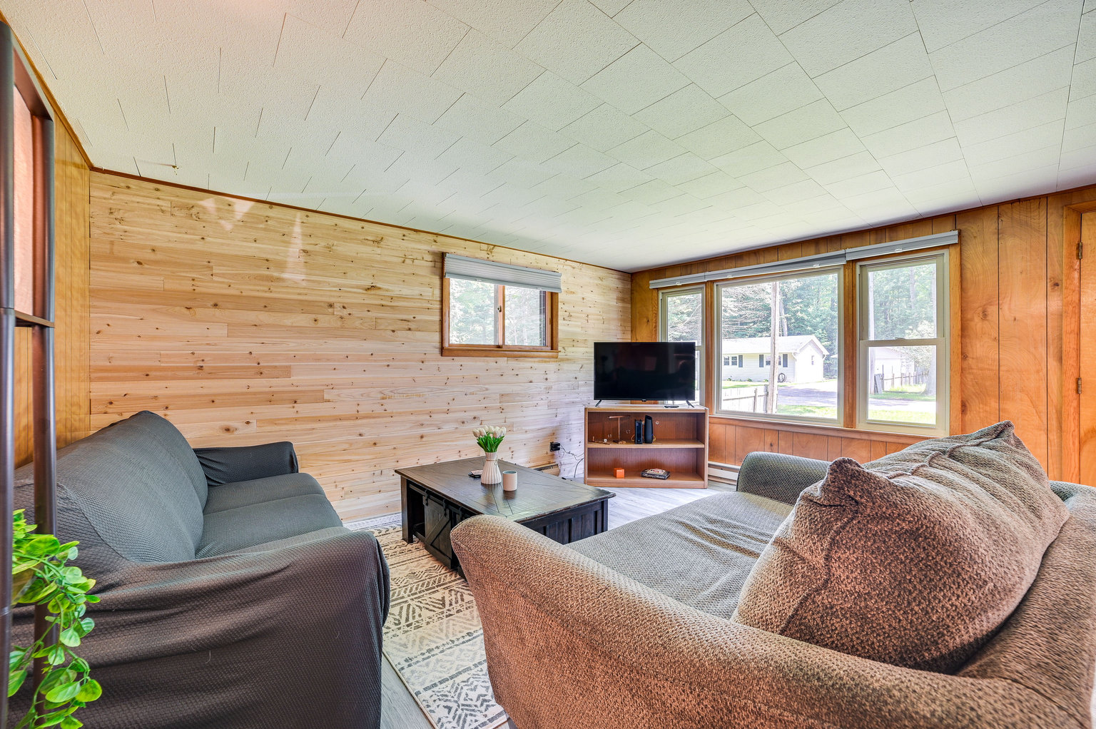 Denton Township Vacation Rental