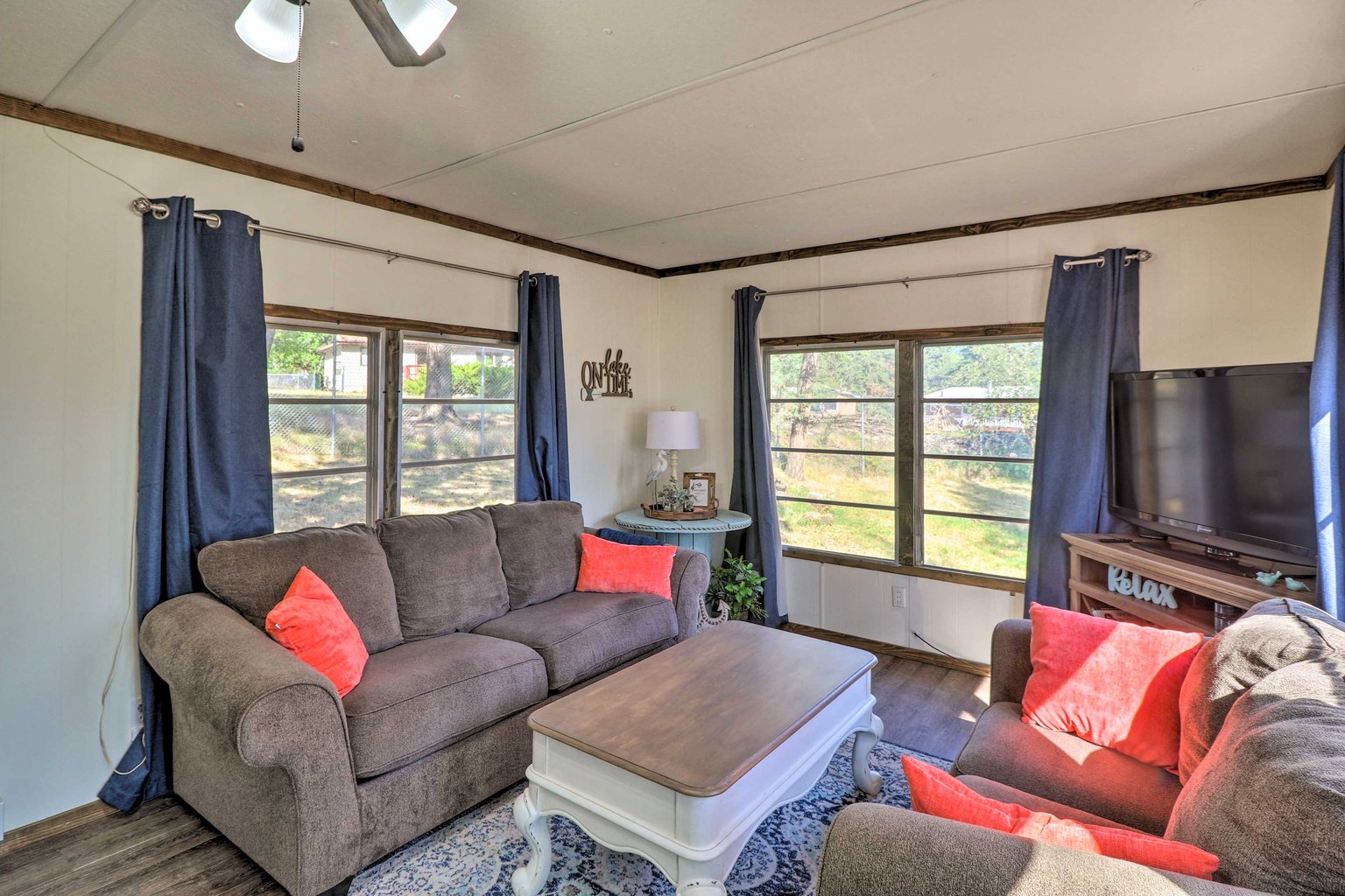 Lakeside Vacation Rental