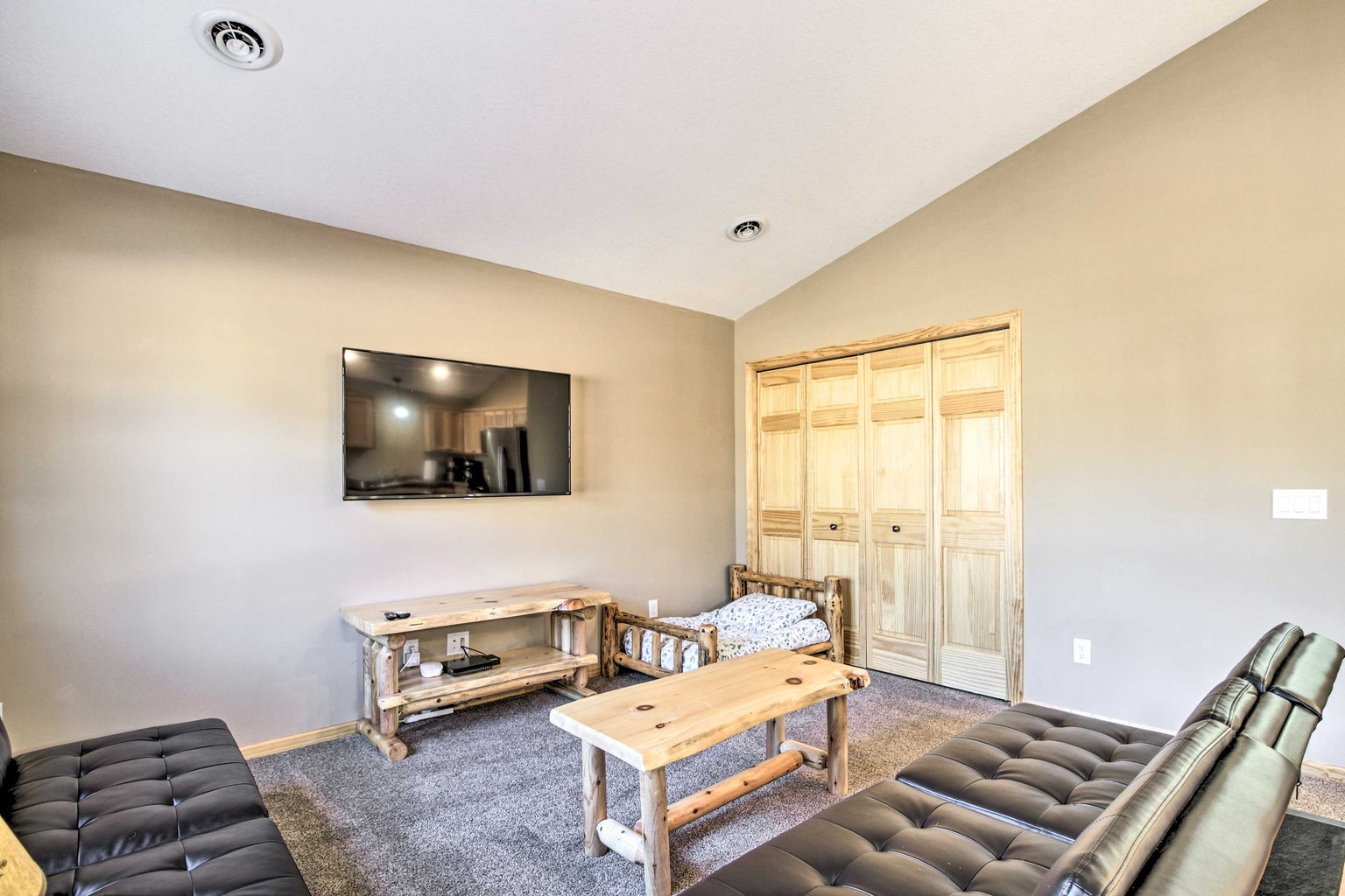 Breezy Point Vacation Rental