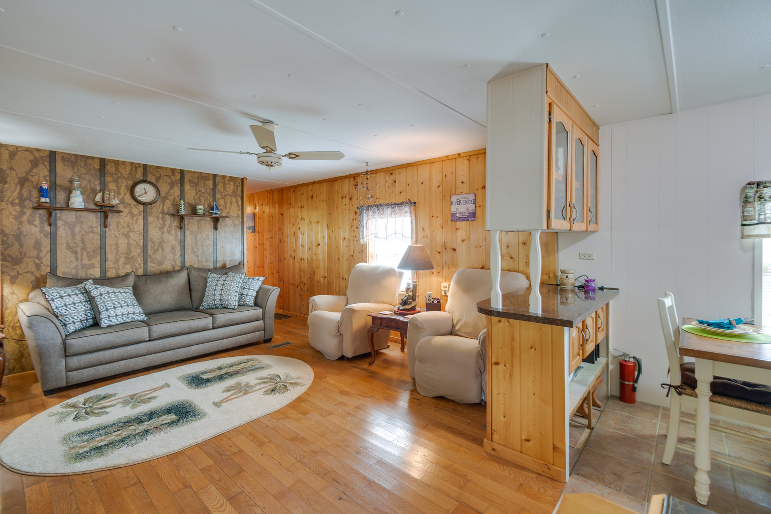 Satsuma Vacation Rental