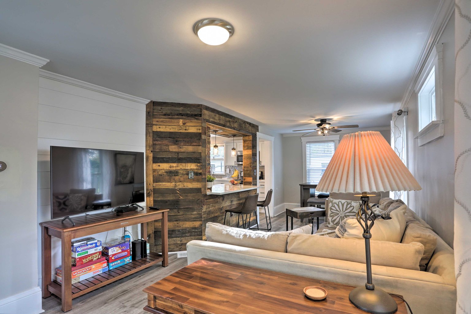 Willoughby Vacation Rental