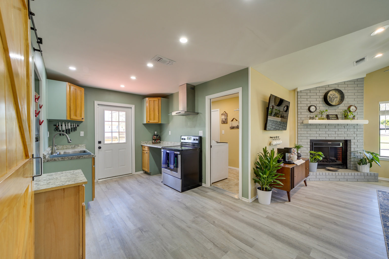 Barling Vacation Rental