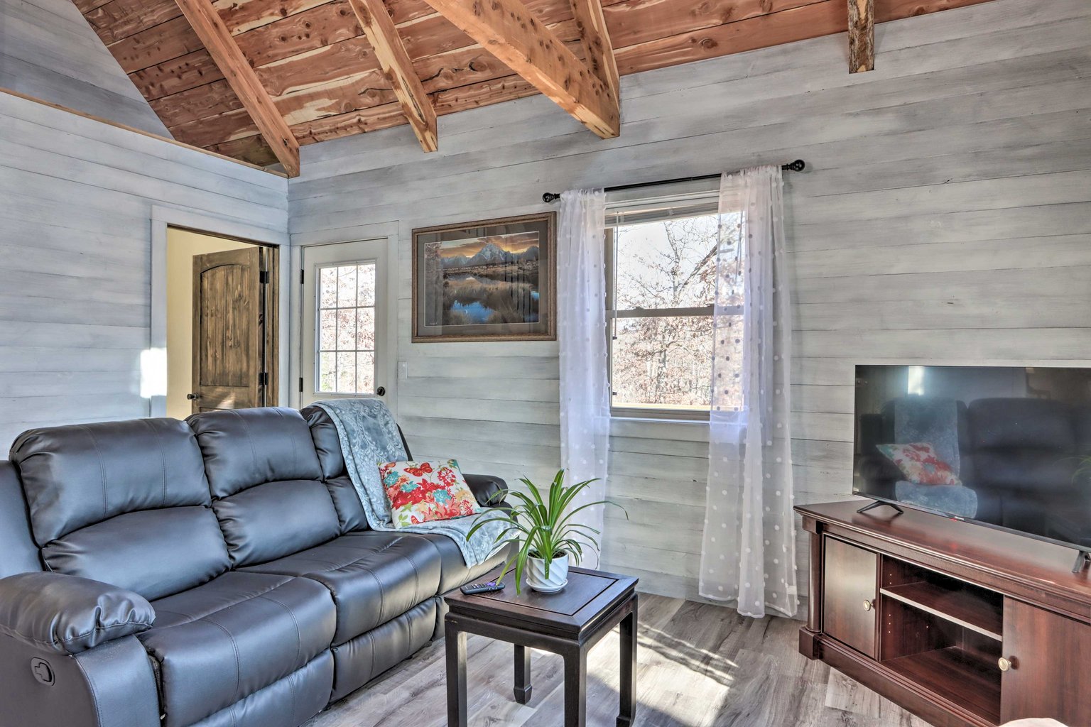 El Dorado Springs Vacation Rental