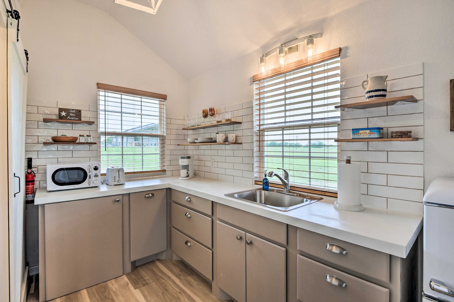 Montague Vacation Rental