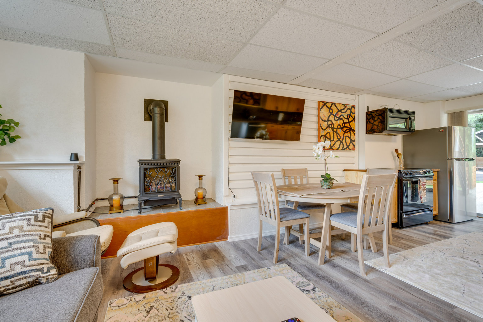 Kenmore Vacation Rental