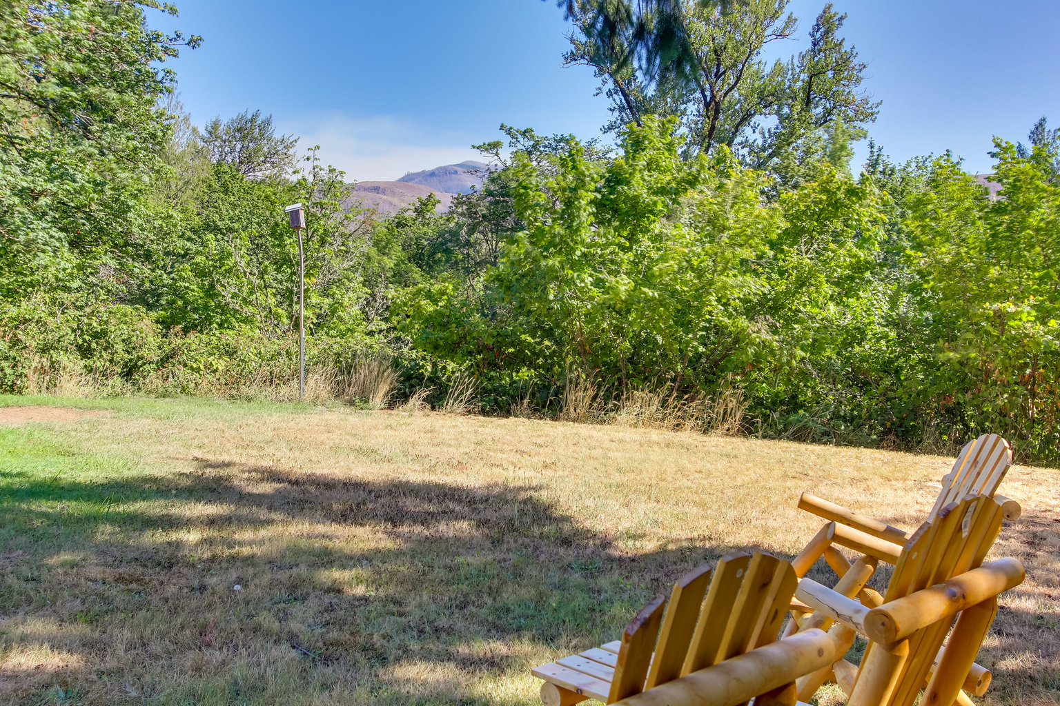 Walterville Vacation Rental