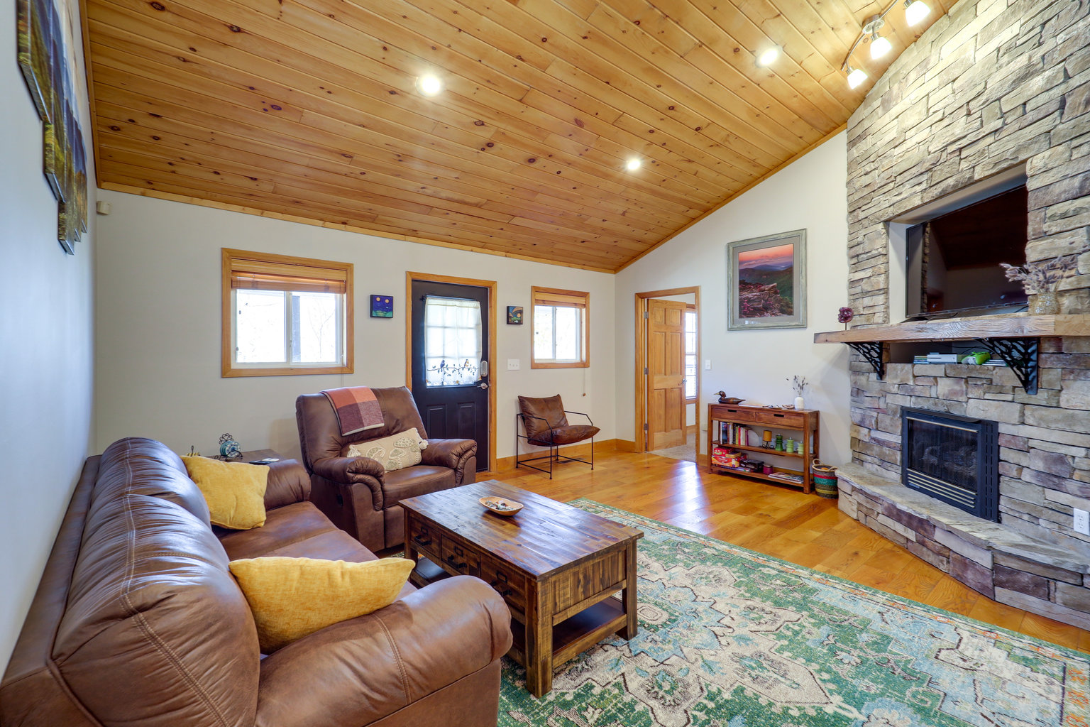 Spruce Pine Vacation Rental