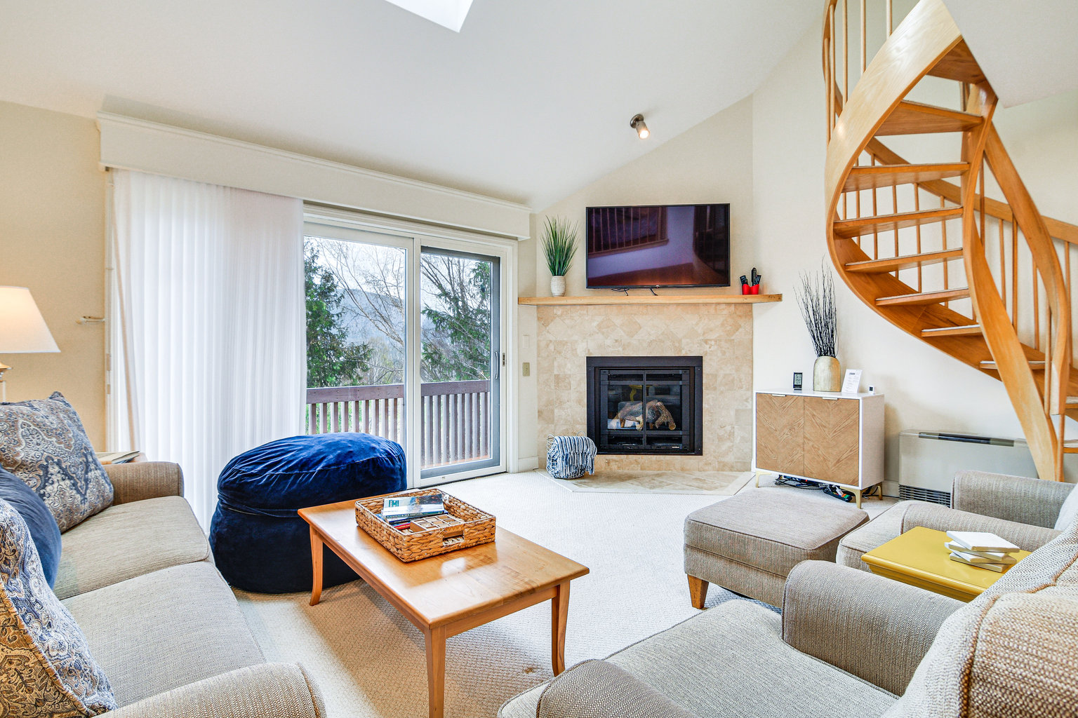 HARTS LCTN Vacation Rental