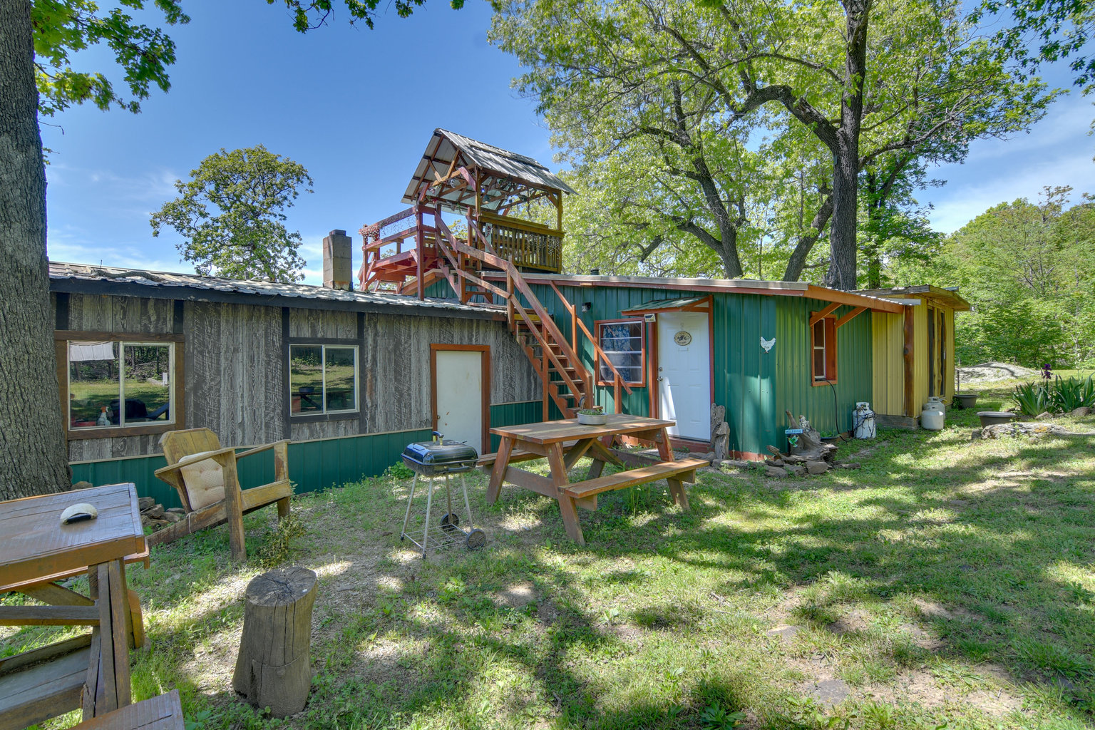 Green Forest Vacation Rental