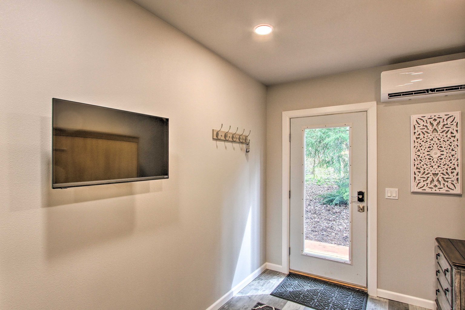 Carbonado Vacation Rental