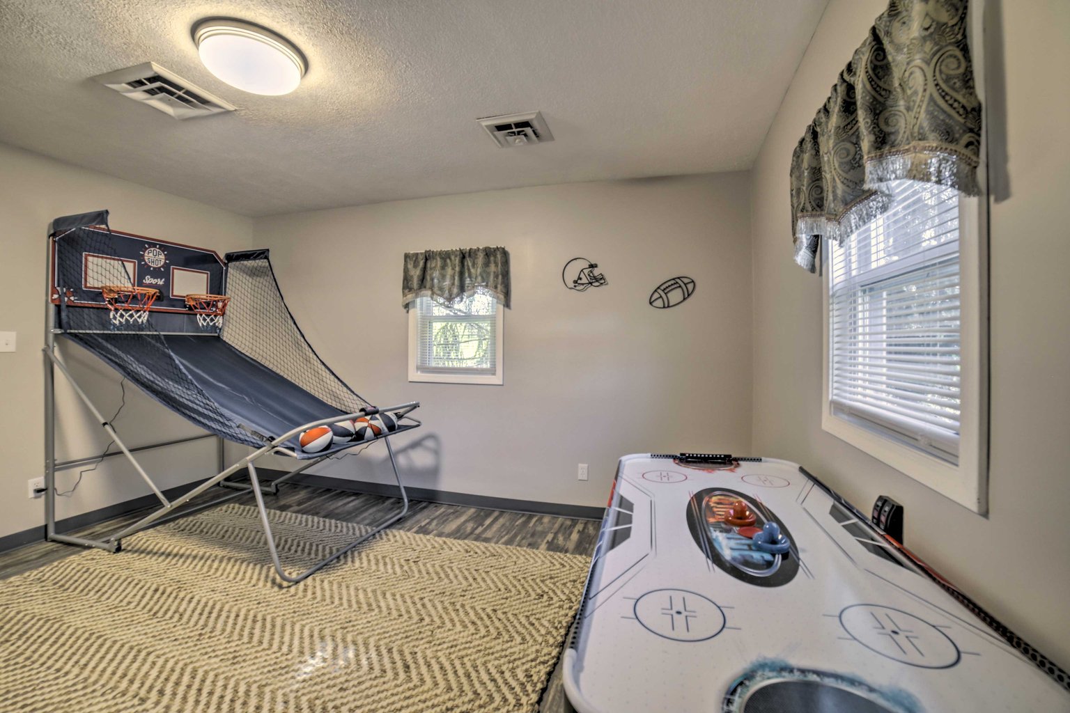 Beaver Falls Vacation Rental