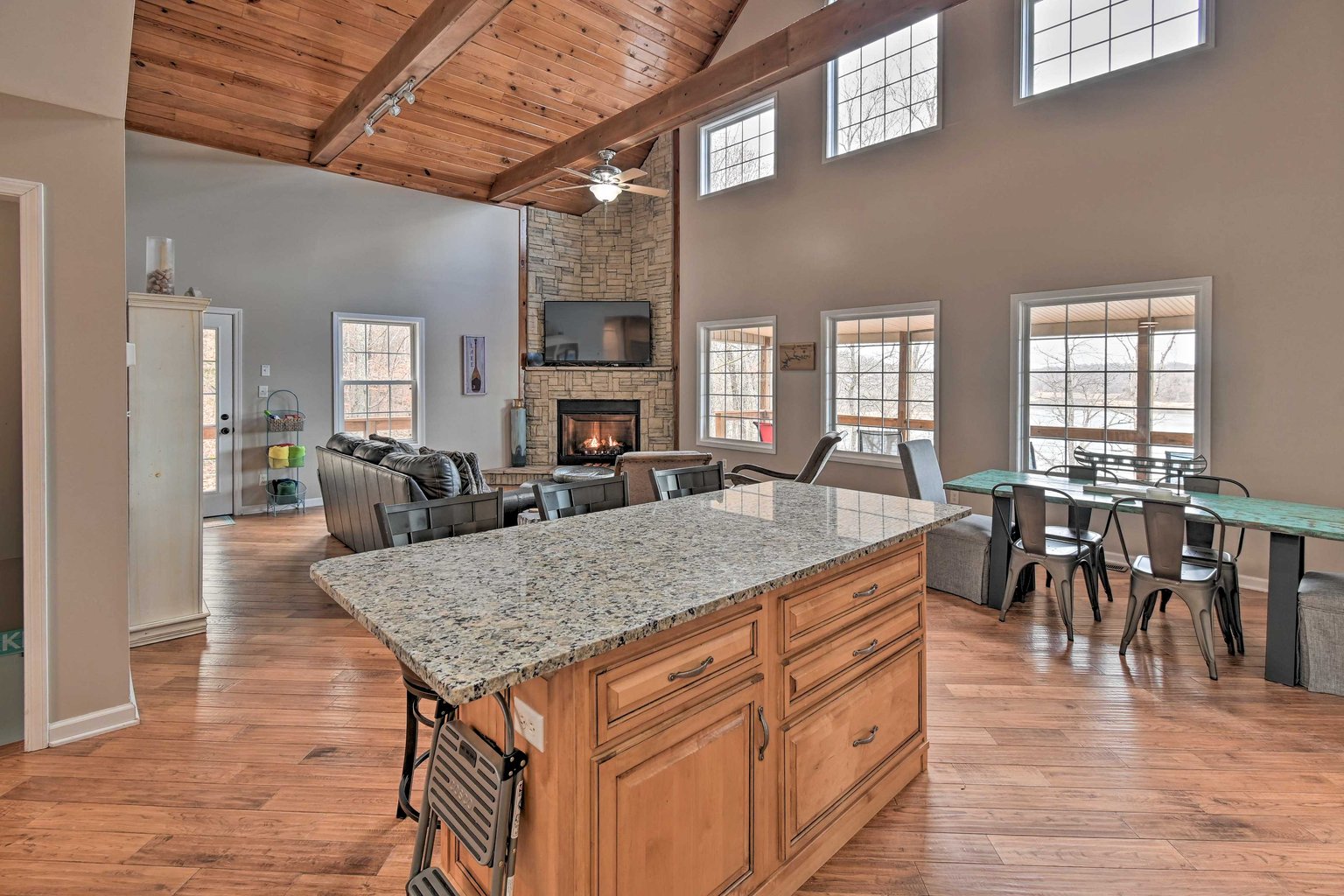 Mammoth Cave Vacation Rental