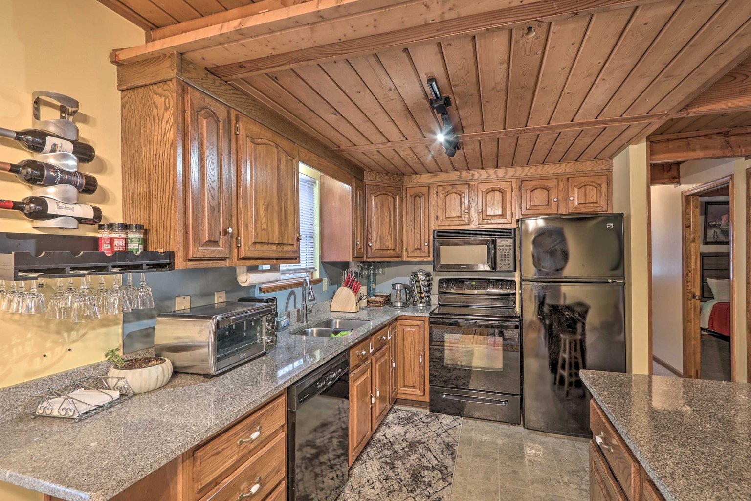 Henryville Vacation Rental
