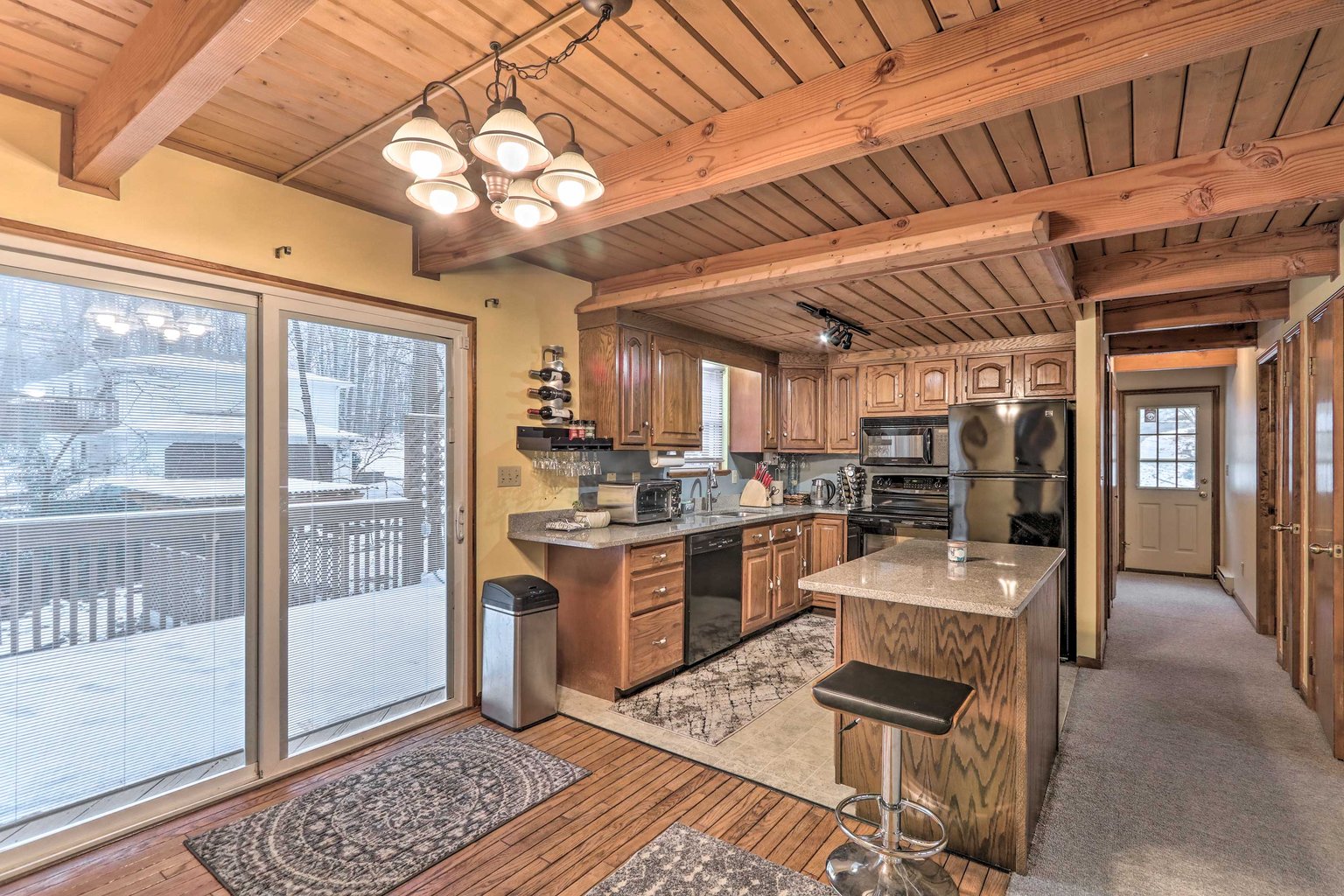 Henryville Vacation Rental