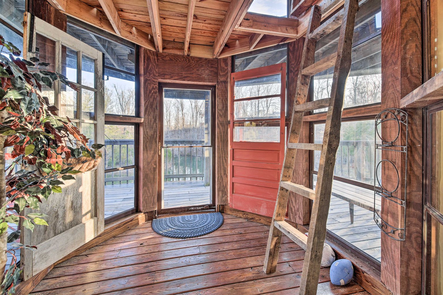 Strawberry Plains Vacation Rental