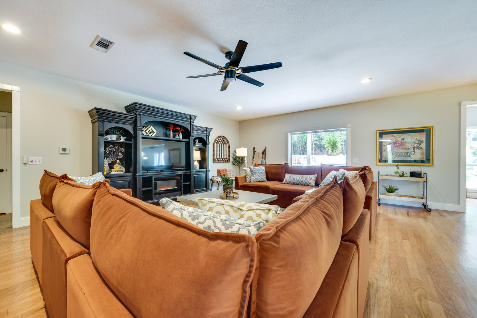 Mena Vacation Rental