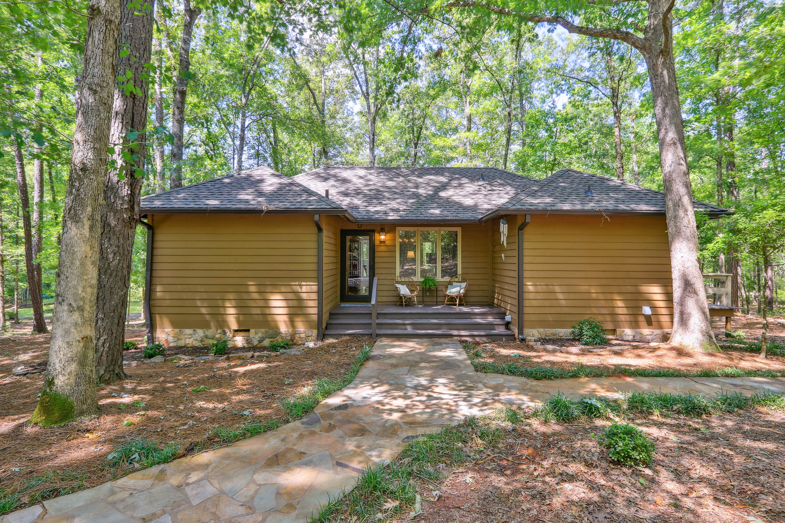 Hamilton Vacation Rental