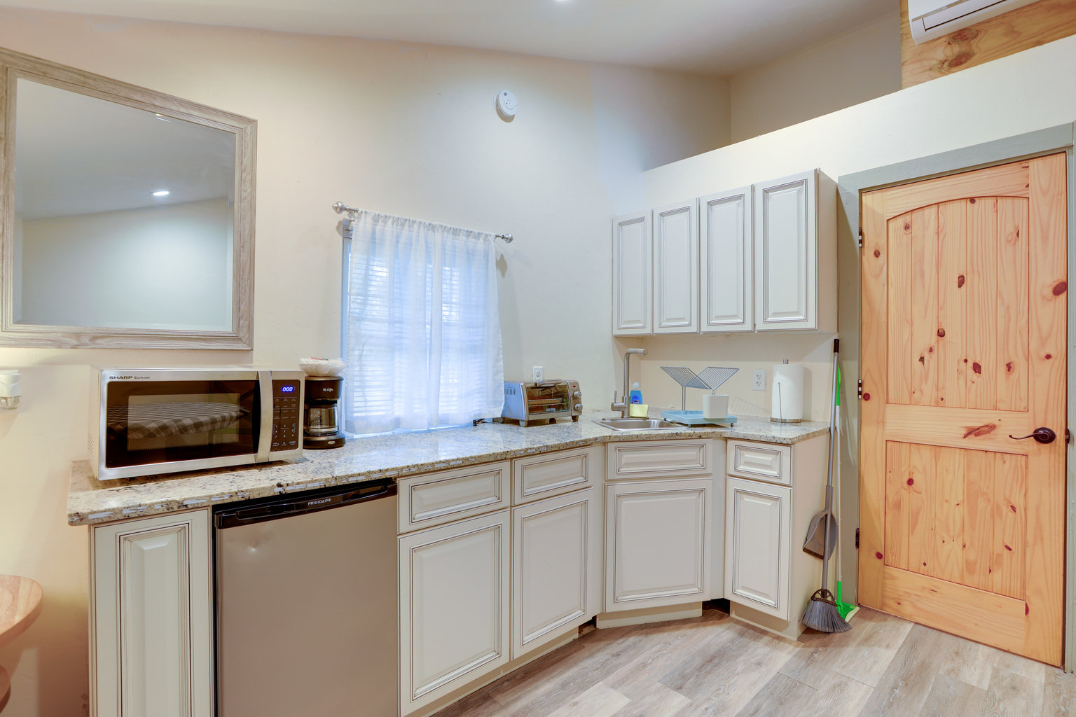Morriston Vacation Rental