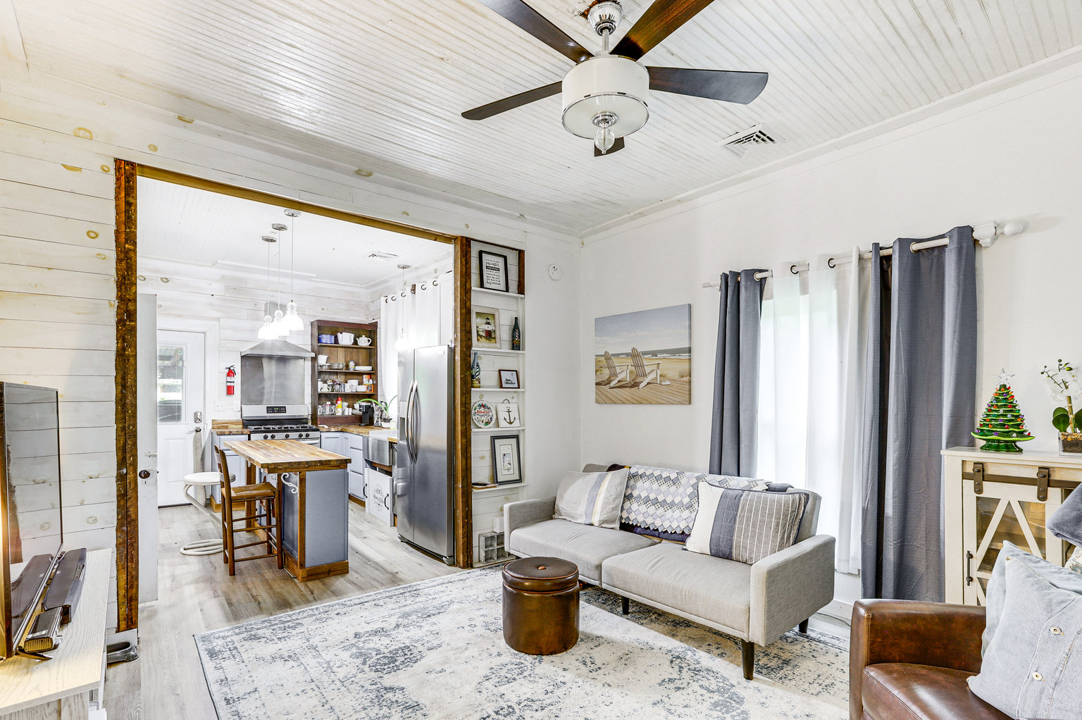 Carterville Vacation Rental