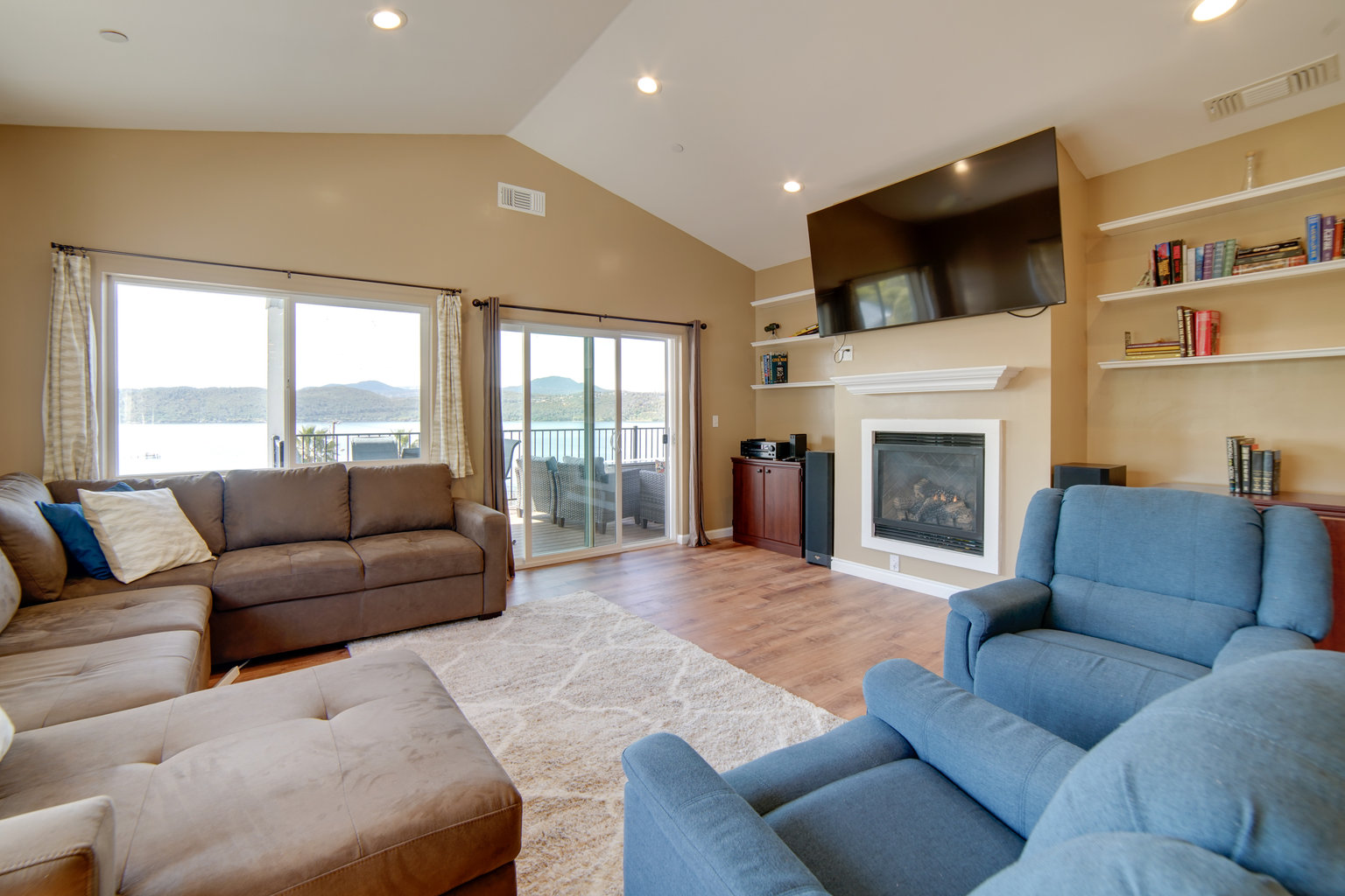 Clearlake Vacation Rental