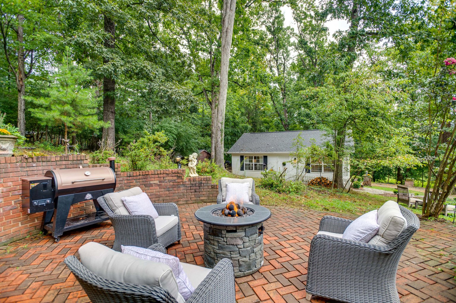 Cave Spring Vacation Rental