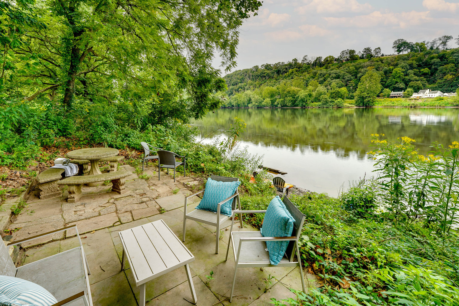 Upper Black Eddy Vacation Rental