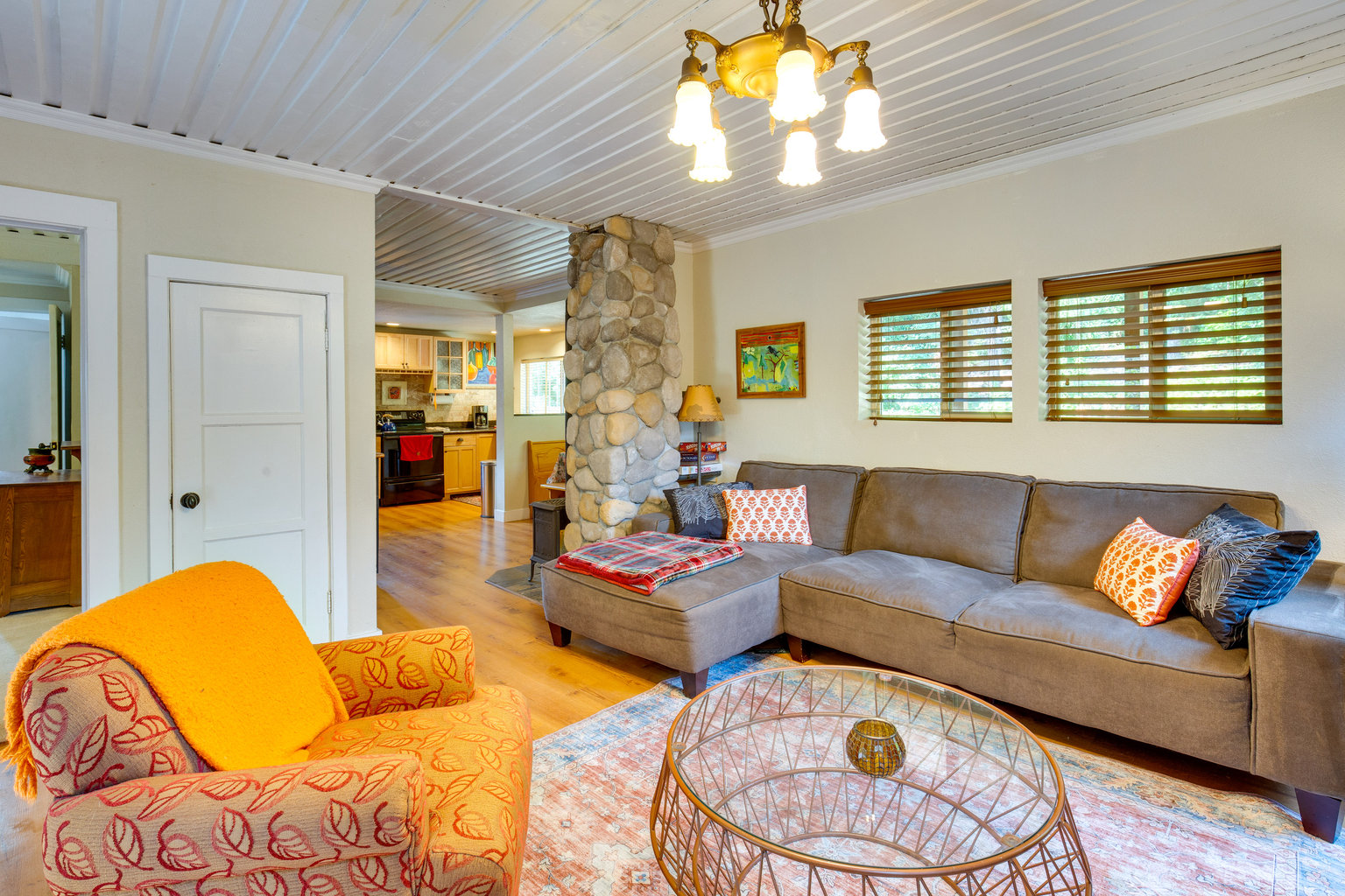 Mapleton Vacation Rental