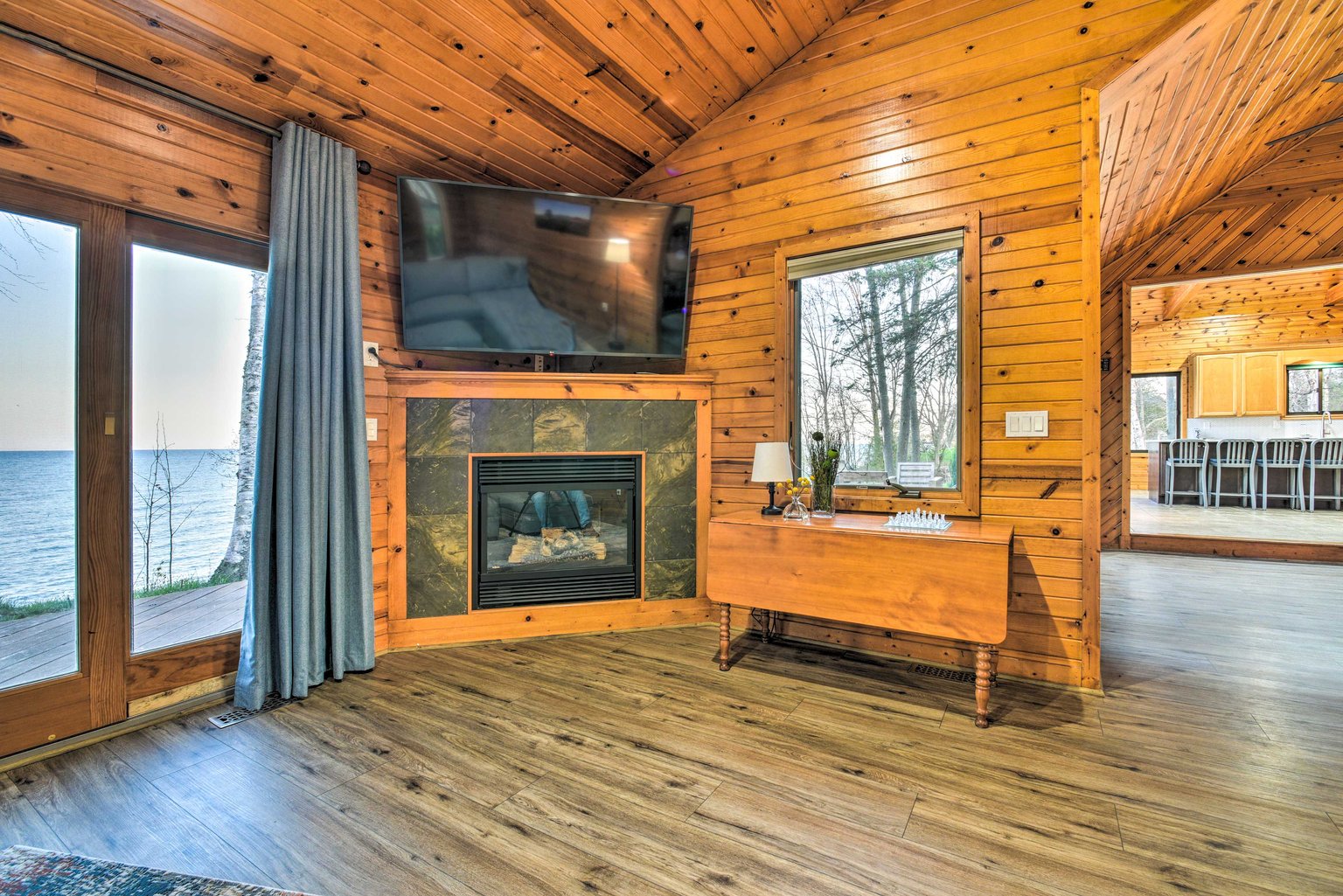 Applegate Vacation Rental