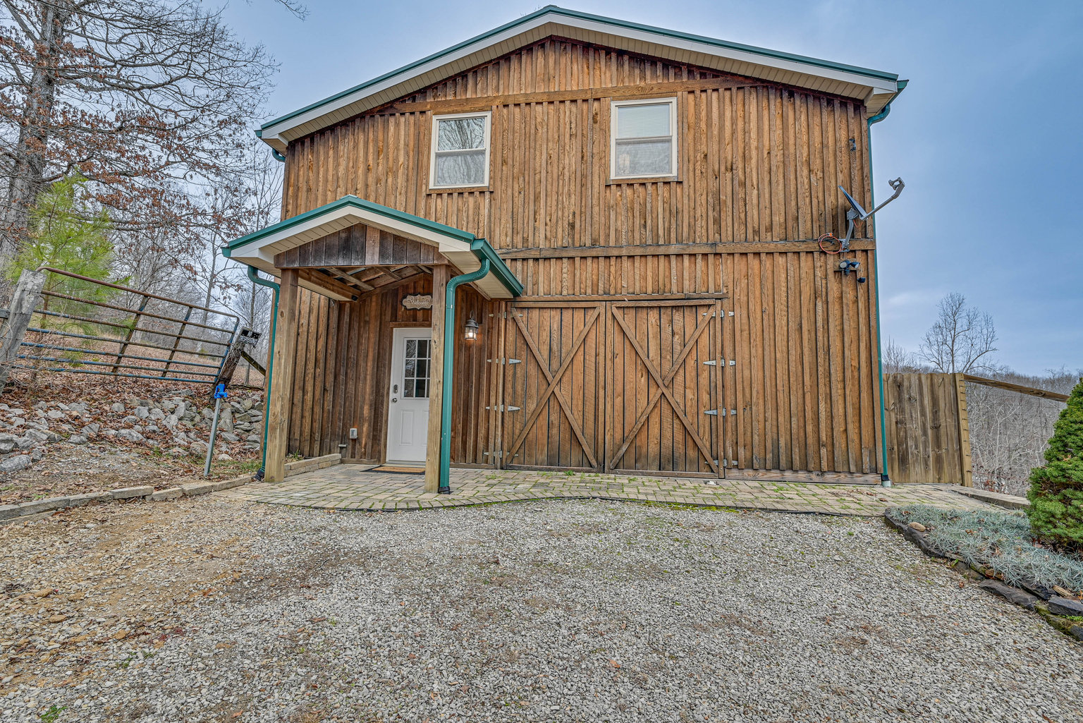 Bee Spring Vacation Rental