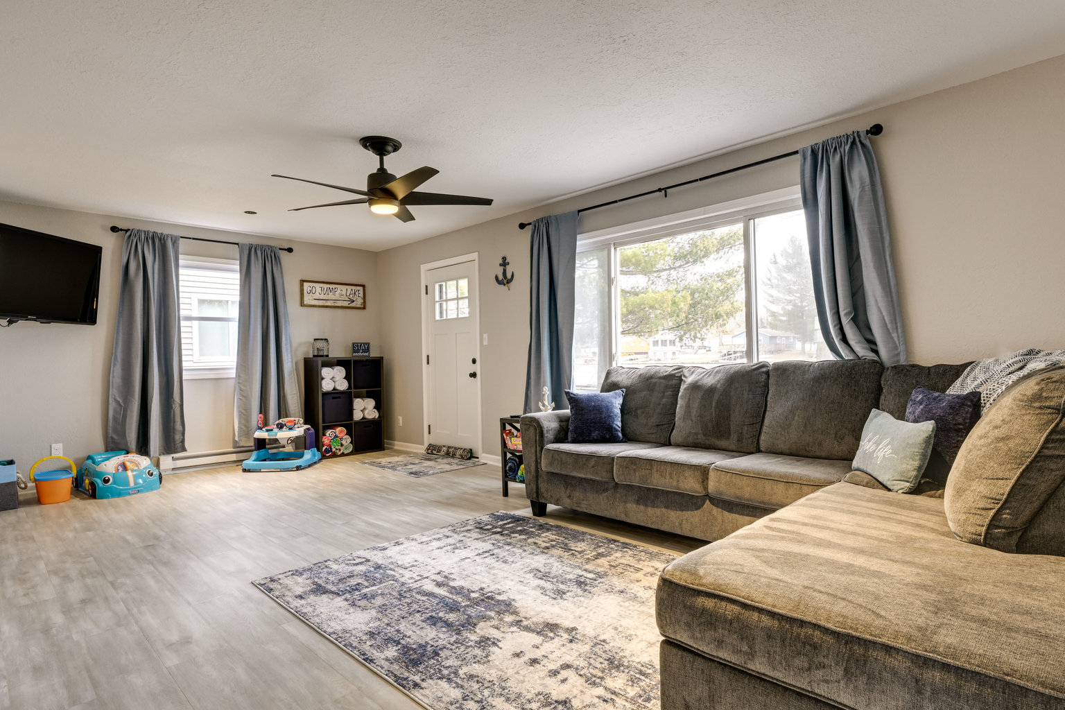 Harrison Vacation Rental