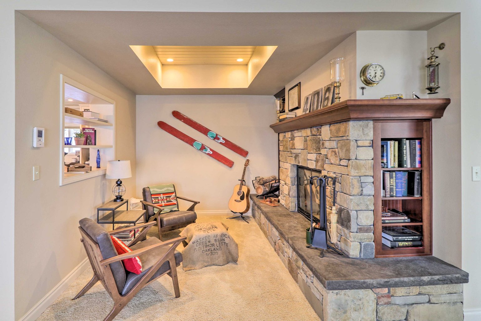 Lakeside Vacation Rental