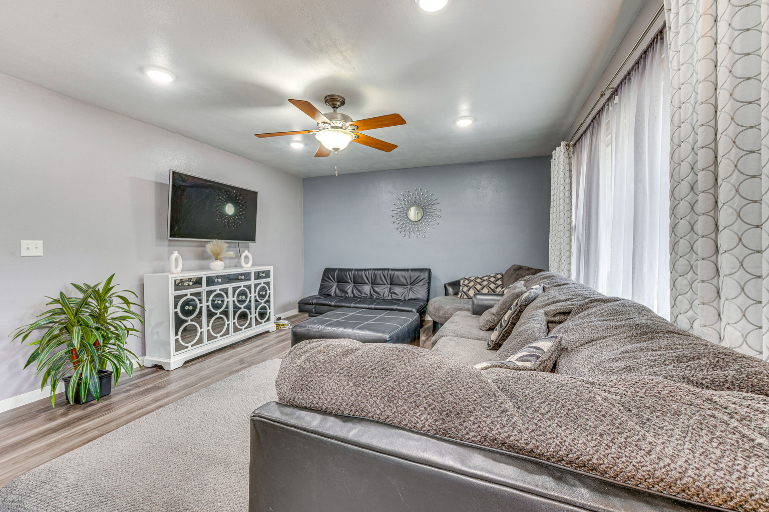 Storm Lake Vacation Rental