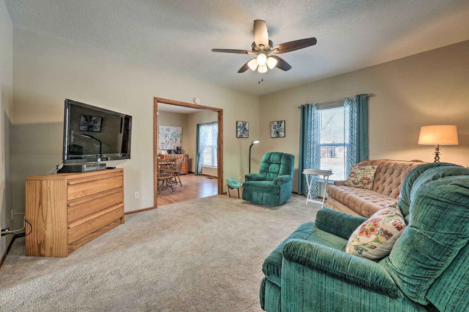 Scammon Vacation Rental