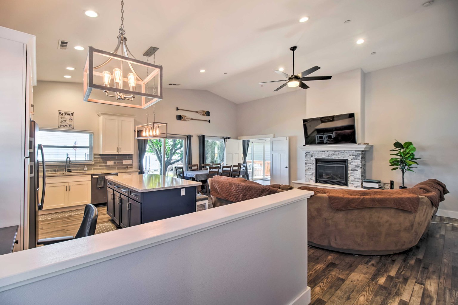 Lakeport Vacation Rental