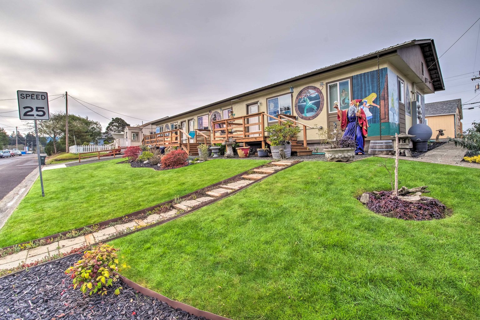 Reedsport Vacation Rental