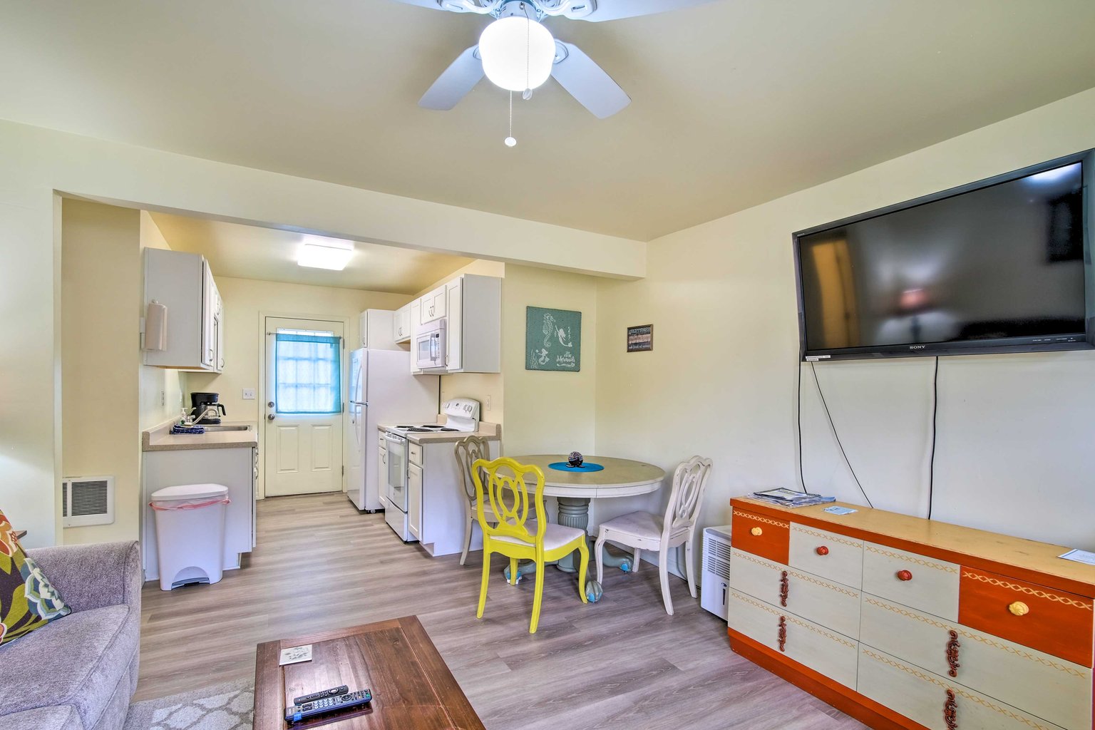 Reedsport Vacation Rental