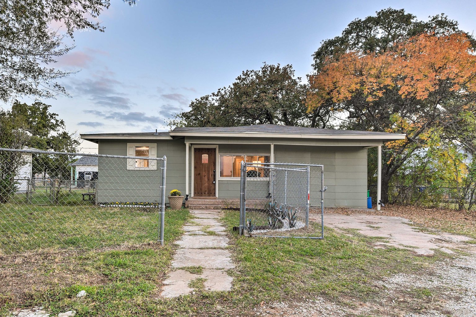 Graham Vacation Rental