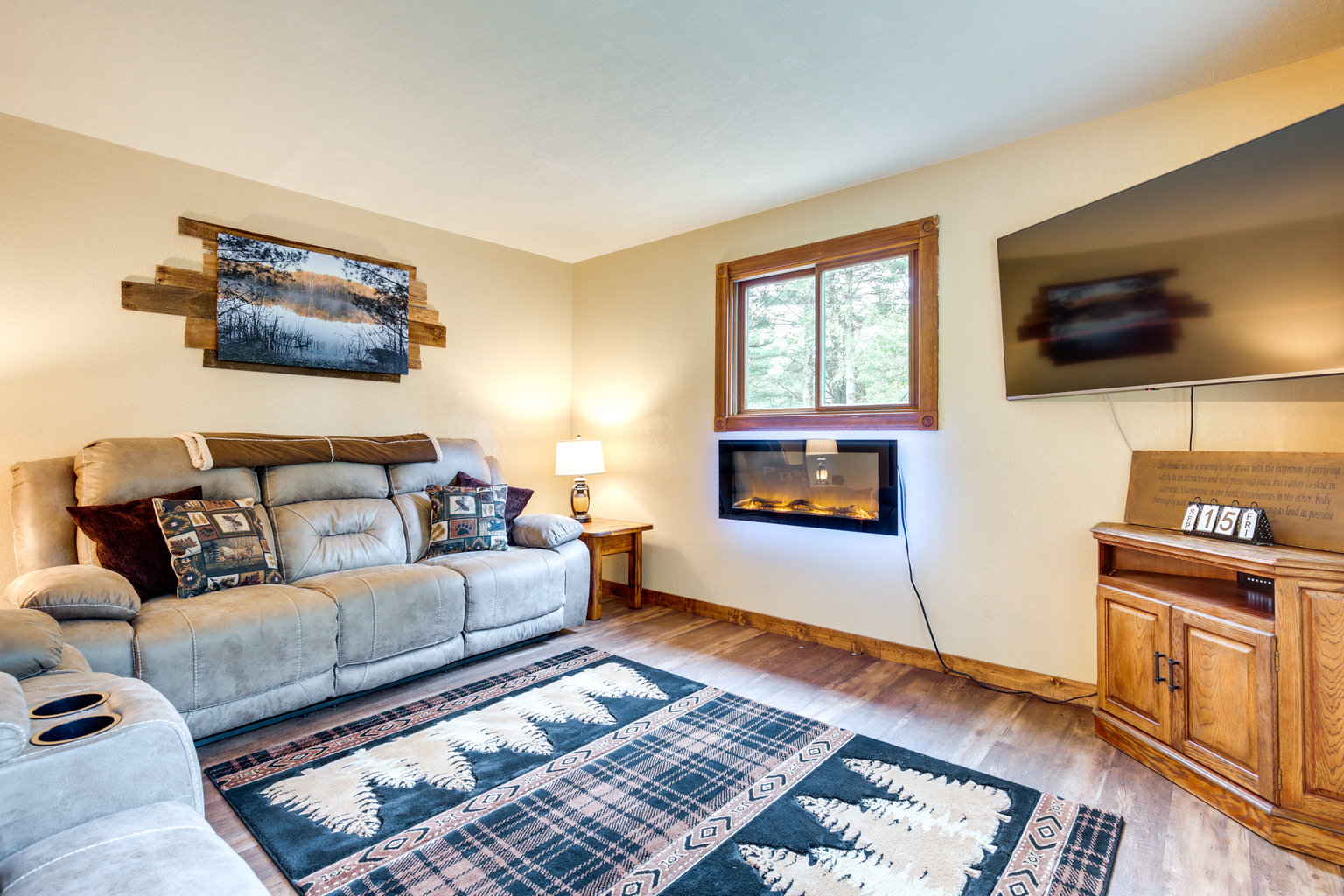Woodruff Vacation Rental