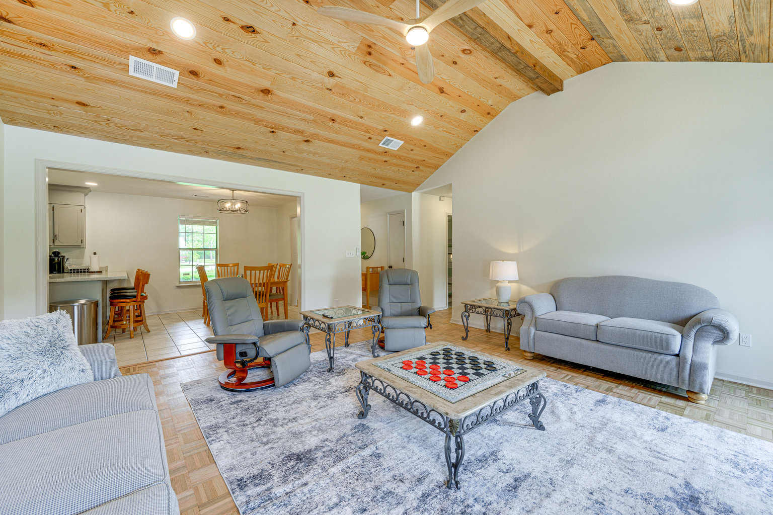 Perry Vacation Rental