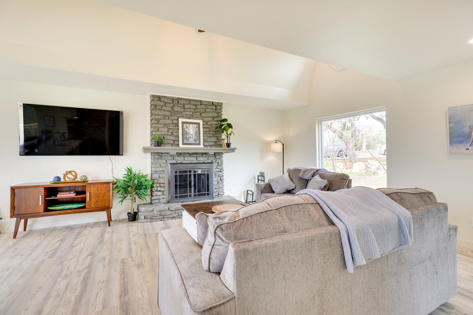 Burnet Vacation Rental